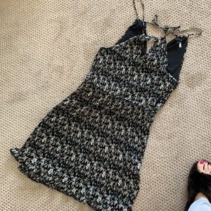 1 state dress never worn!